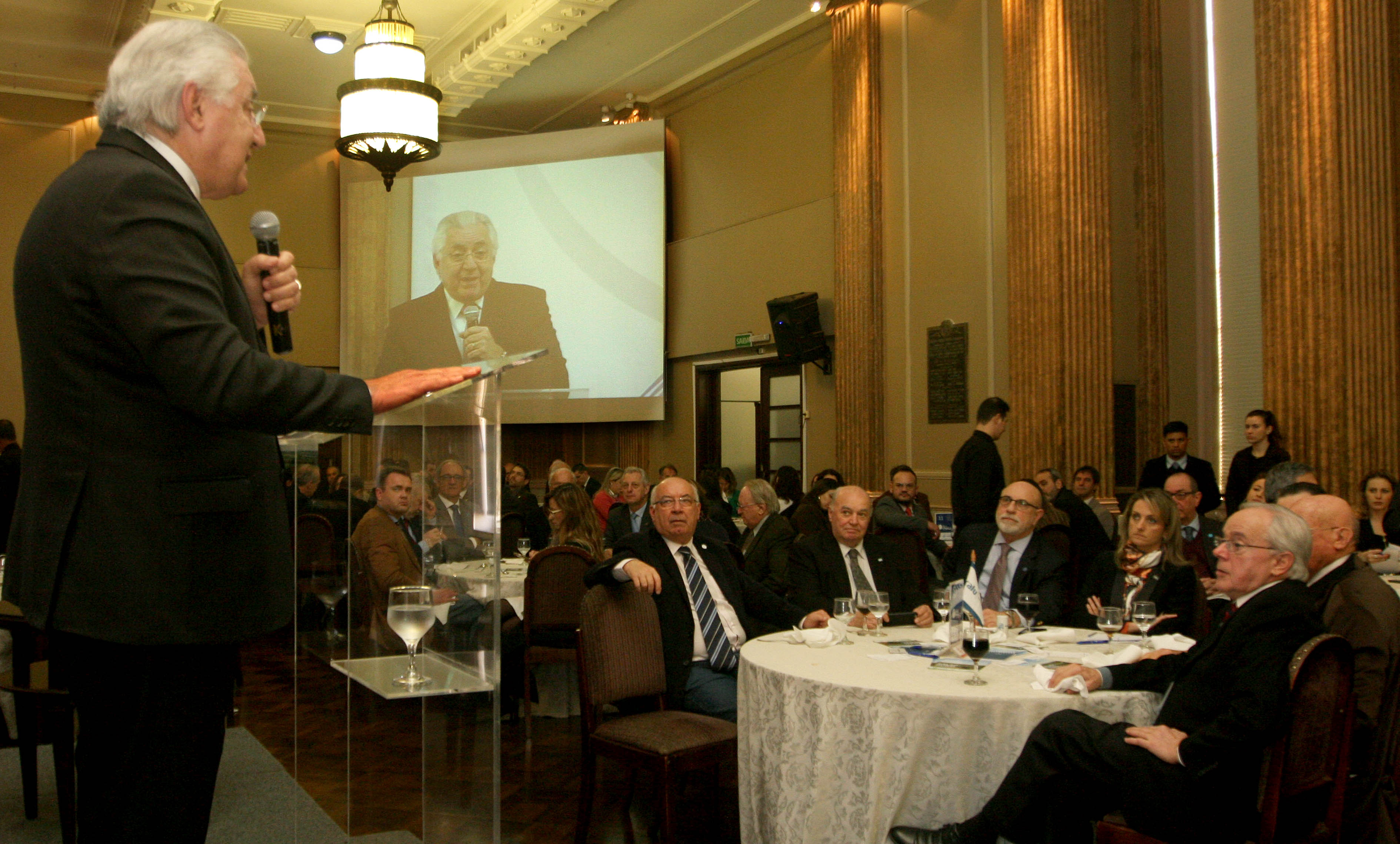 Presidente do Sebrae participa de evento em Porto Alegre