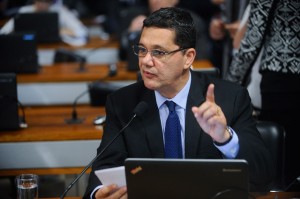 A proposta, do senador Ricardo Ferraço (PSDB-ES), institui a jornada flexível, na modalidade de contrato de trabalho intermitente Marcos Oliveira/Agência Senado